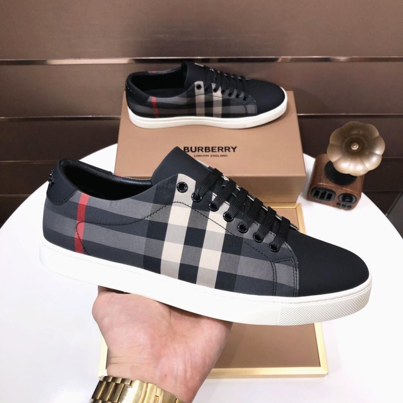 Burberry Sneakers